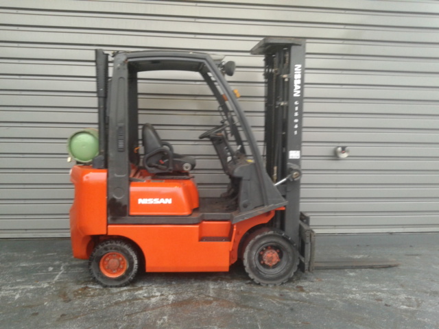 forklift NISSAN (10486)