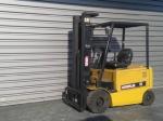 forklift CATERPILLAR (10456)