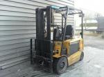 forklift CATERPILLAR (13121)