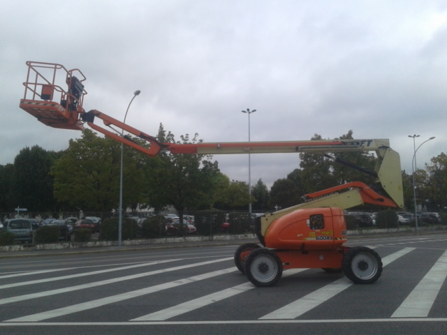 chariot elevateur JLG (11889)